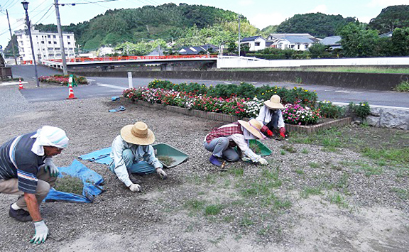 草刈り | 志布志市シルバー人材センター